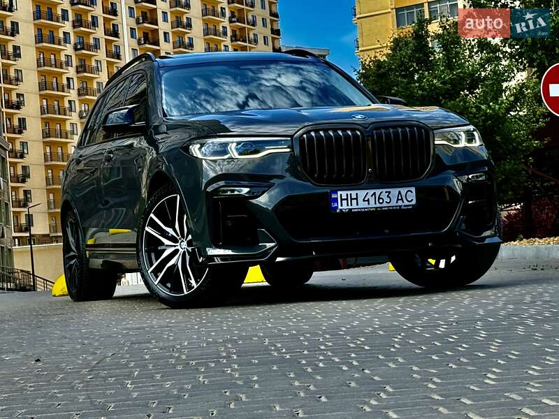 Внедорожник / Кроссовер BMW X7 2021 в Одессе