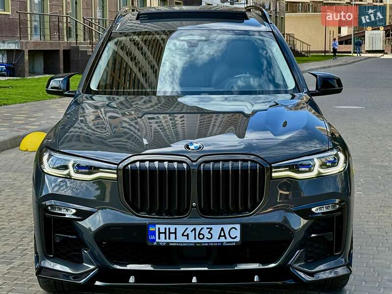 Внедорожник / Кроссовер BMW X7 2021 в Одессе