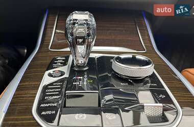 Внедорожник / Кроссовер BMW X7 2020 в 