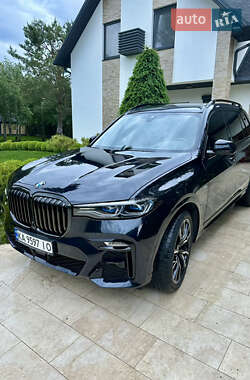 Позашляховик / Кросовер BMW X7 2022 в Києві