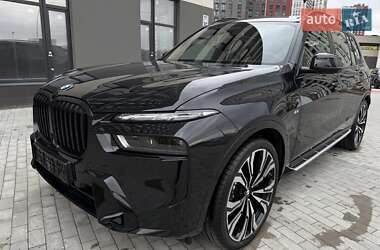 Внедорожник / Кроссовер BMW X7 2023 в 