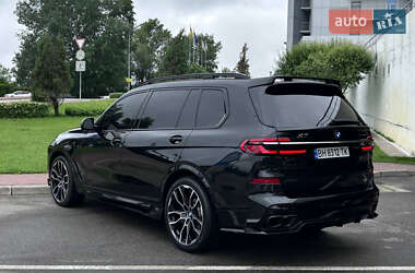 Позашляховик / Кросовер BMW X7 2019 в 