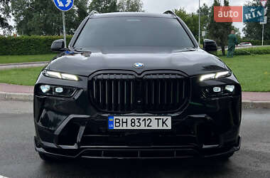 Позашляховик / Кросовер BMW X7 2019 в 