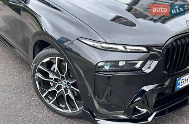 Позашляховик / Кросовер BMW X7 2019 в 