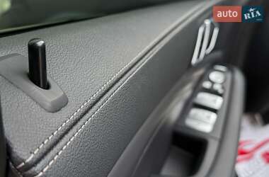 Позашляховик / Кросовер BMW X7 2020 в 