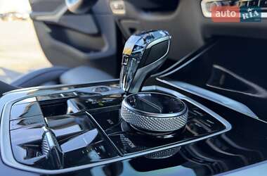 Внедорожник / Кроссовер BMW X7 2022 в 