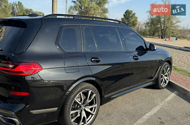 Внедорожник / Кроссовер BMW X7 2022 в Запорожье
