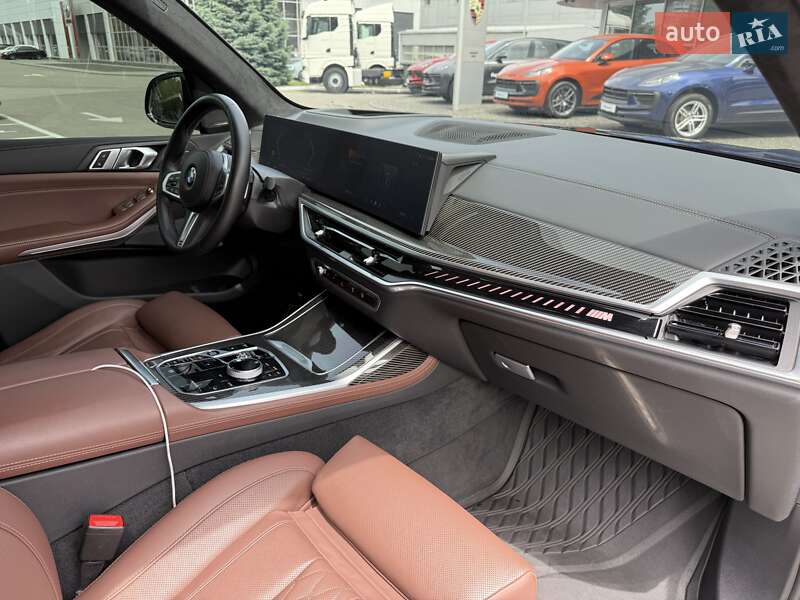 Внедорожник / Кроссовер BMW X7 2023 в Днепре