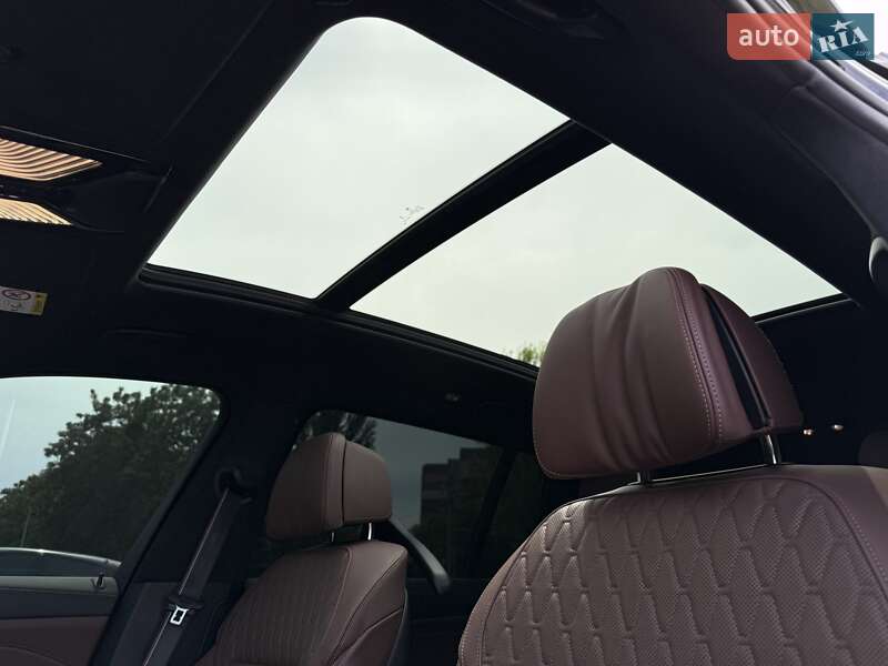 Внедорожник / Кроссовер BMW X7 2023 в Днепре