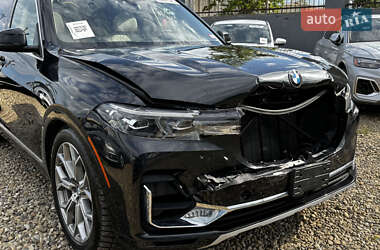 Внедорожник / Кроссовер BMW X7 2020 в 