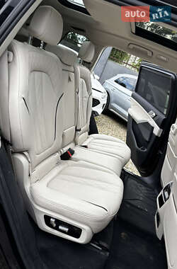 Внедорожник / Кроссовер BMW X7 2020 в 