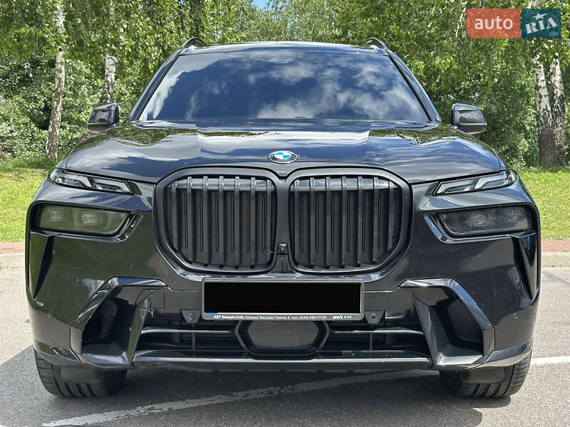 Внедорожник / Кроссовер BMW X7 2024 в Киеве