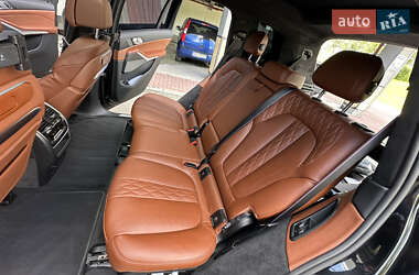 Внедорожник / Кроссовер BMW X7 2024 в 