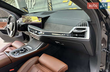 Внедорожник / Кроссовер BMW X7 2024 в 
