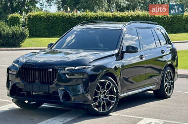 Внедорожник / Кроссовер BMW X7 2023 в Киеве
