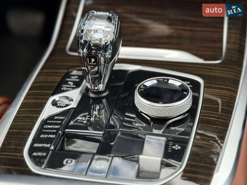 Позашляховик / Кросовер BMW X7 2020 в Києві