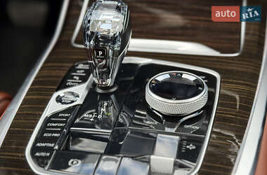 Внедорожник / Кроссовер BMW X7 2020 в 