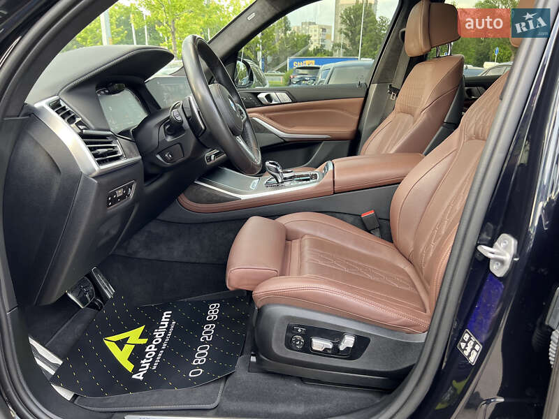 Позашляховик / Кросовер BMW X7 2021 в Києві