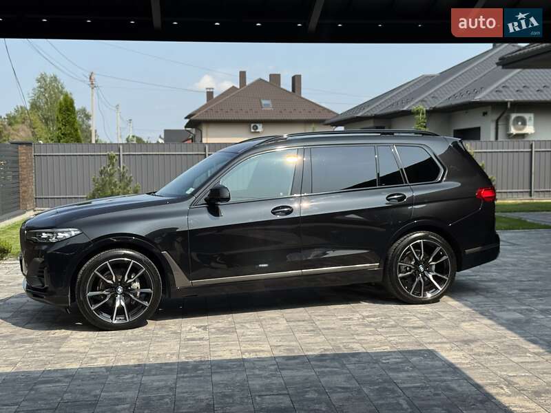 Внедорожник / Кроссовер BMW X7 2019 в Луцке