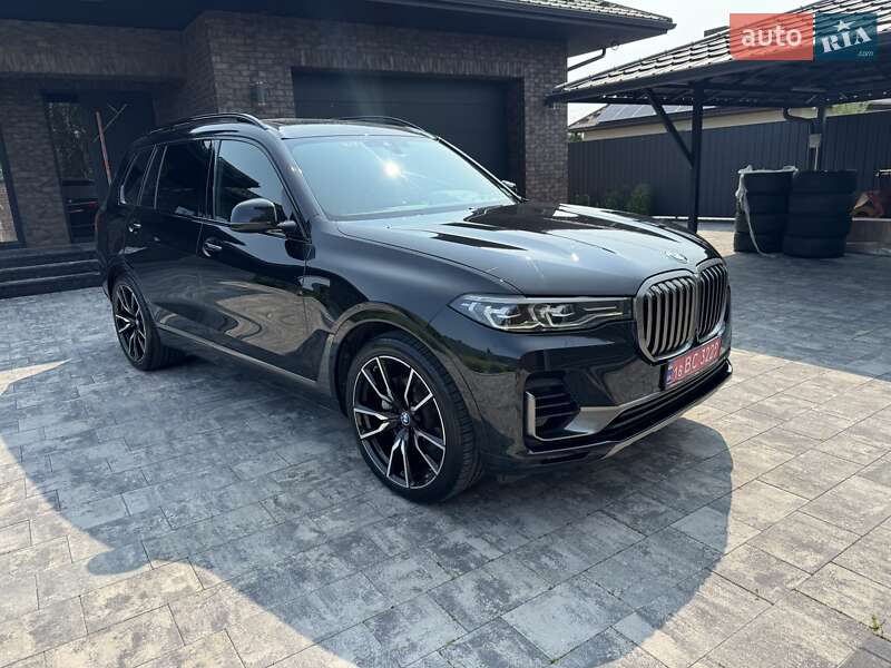 Внедорожник / Кроссовер BMW X7 2019 в Луцке