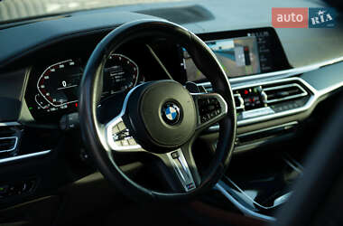 Внедорожник / Кроссовер BMW X7 2019 в 