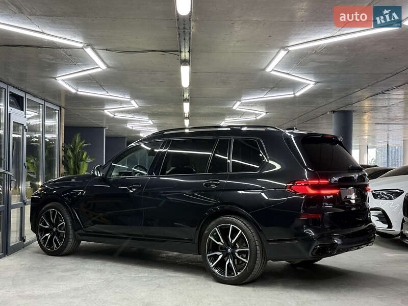 Внедорожник / Кроссовер BMW X7 2023 в Одессе