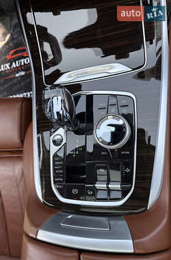 Внедорожник / Кроссовер BMW X7 2019 в 