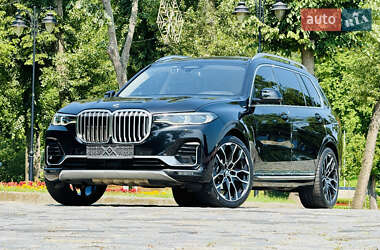 Внедорожник / Кроссовер BMW X7 2019 в 