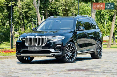 Внедорожник / Кроссовер BMW X7 2019 в 