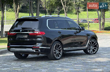 Внедорожник / Кроссовер BMW X7 2019 в 