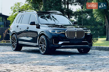 Внедорожник / Кроссовер BMW X7 2019 в 