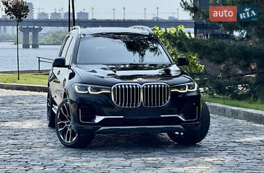 Внедорожник / Кроссовер BMW X7 2019 в 