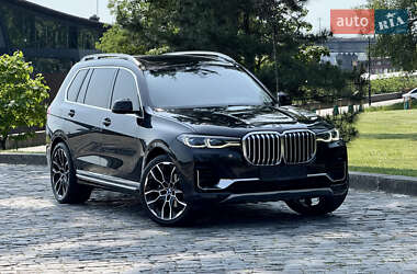 Внедорожник / Кроссовер BMW X7 2019 в 
