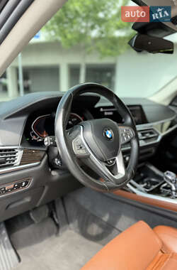 Внедорожник / Кроссовер BMW X7 2019 в 