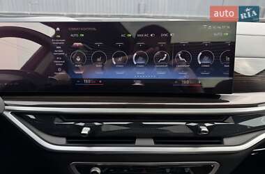 Внедорожник / Кроссовер BMW X7 2022 в 