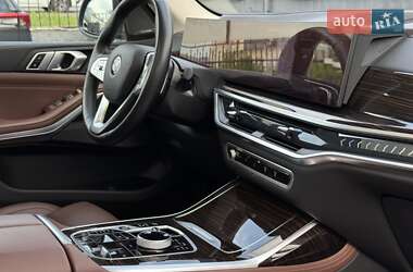 Внедорожник / Кроссовер BMW X7 2022 в 