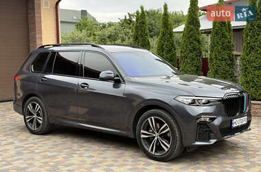 Внедорожник / Кроссовер BMW X7 2021 в 