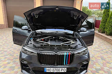 Внедорожник / Кроссовер BMW X7 2021 в 