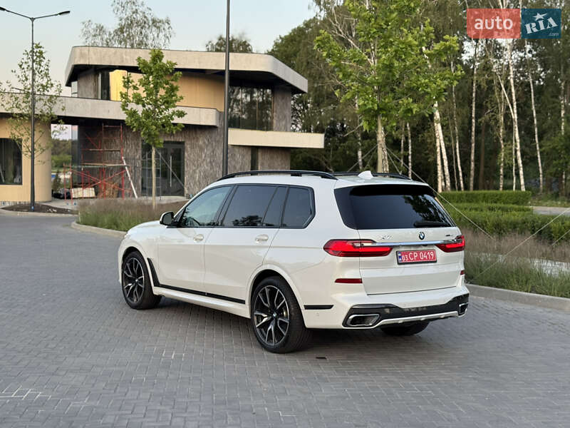 Позашляховик / Кросовер BMW X7 2019 в Києві