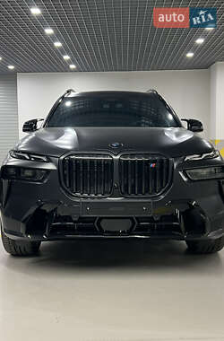 Внедорожник / Кроссовер BMW X7 2024 в Киеве