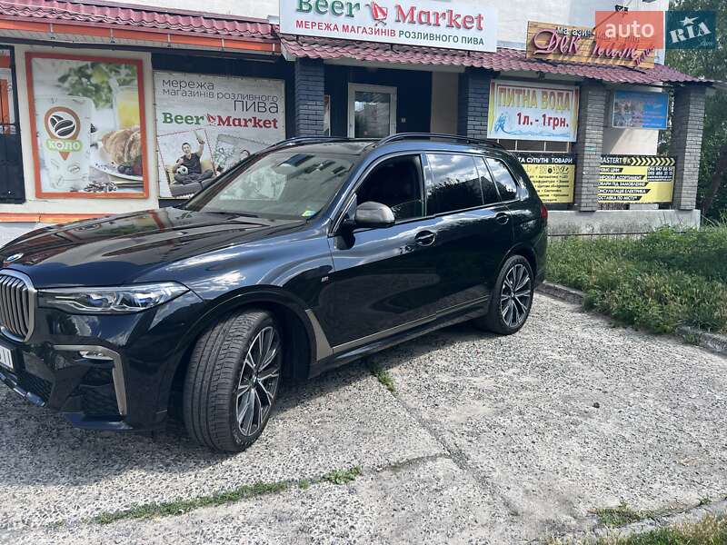 Внедорожник / Кроссовер BMW X7 2020 в Киеве