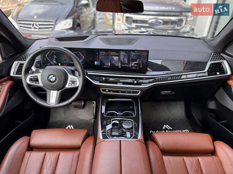 Внедорожник / Кроссовер BMW X7 2022 в Одессе