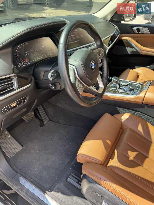 Внедорожник / Кроссовер BMW X7 2019 в Кривом Роге фото 15 Внедорожник / Кроссовер BMW X7 2019 в Кривом Роге