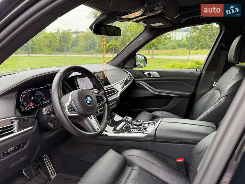 Внедорожник / Кроссовер BMW X7 2021 в Житомире