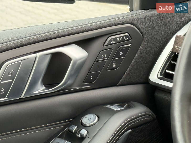 Внедорожник / Кроссовер BMW X7 2021 в Житомире