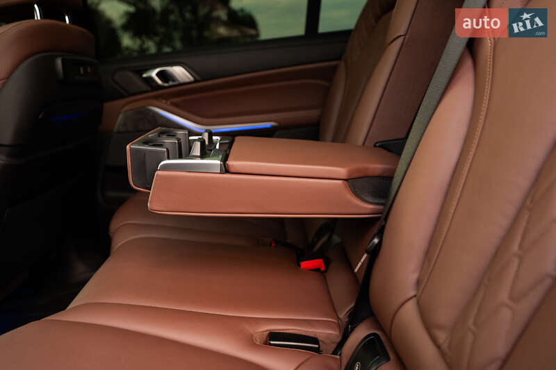 Внедорожник / Кроссовер BMW X7 2019 в Хмельницком