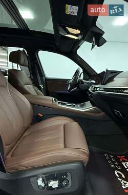 Внедорожник / Кроссовер BMW X7 2024 в 