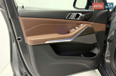 Внедорожник / Кроссовер BMW X7 2024 в 