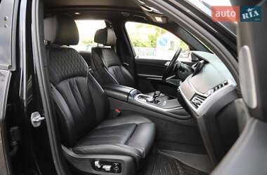 Внедорожник / Кроссовер BMW X7 2020 в 