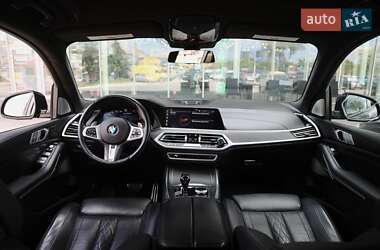 Внедорожник / Кроссовер BMW X7 2020 в 